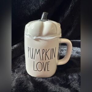 PUMPKIN LOVE topper mug by Rae Dunn